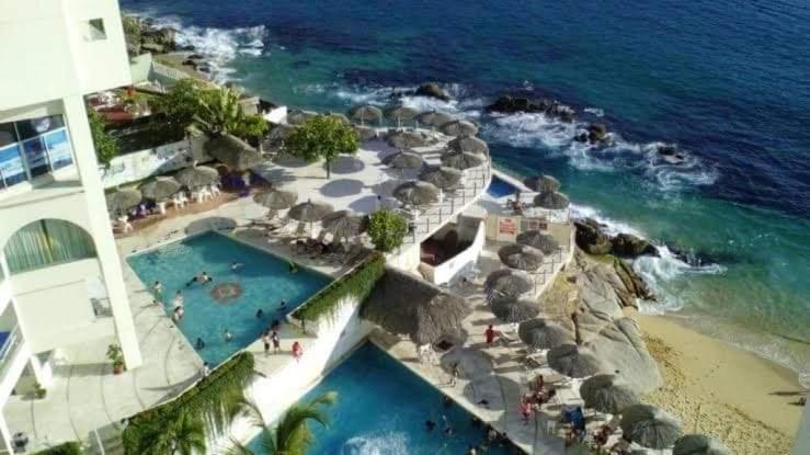 Suite En Torres Gemelas A Pie De Playa 611 Акапулко Екстериор снимка
