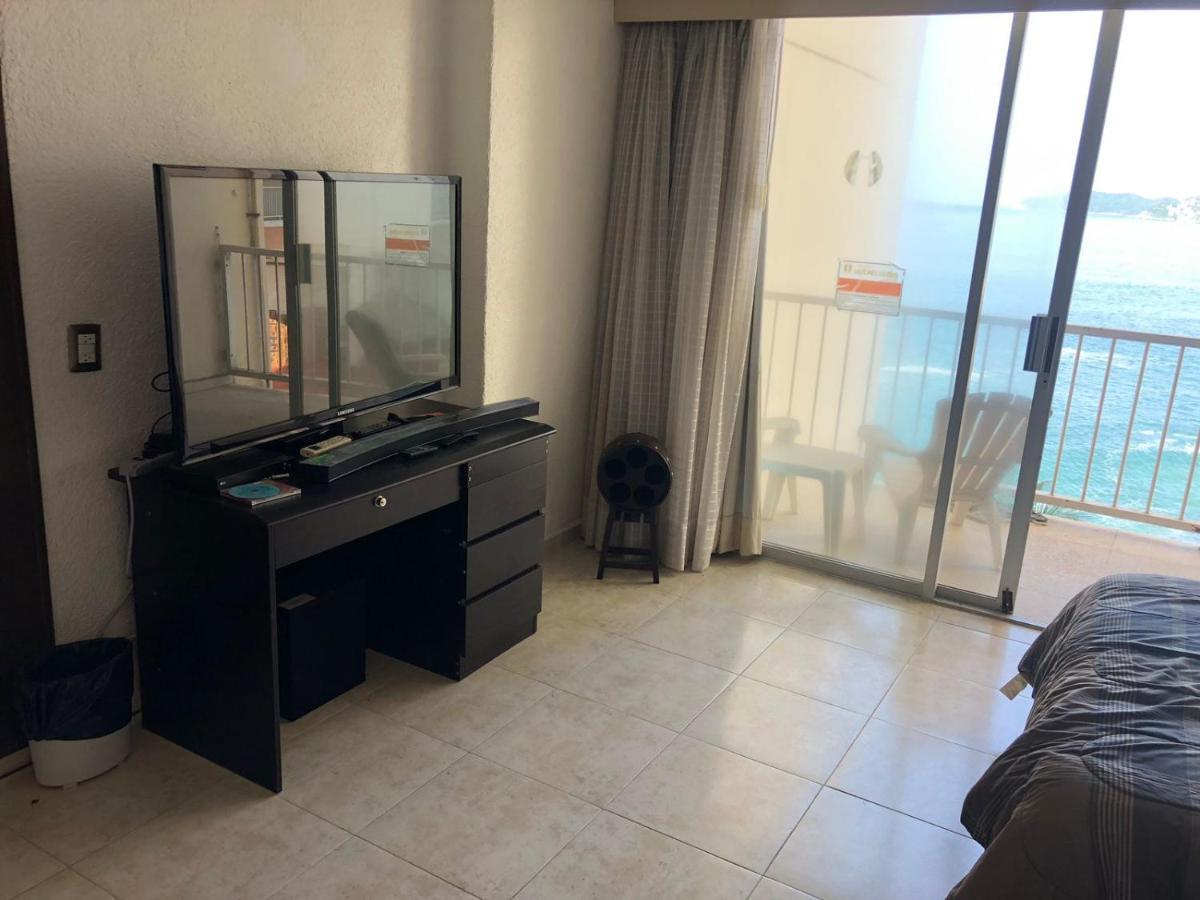 Suite En Torres Gemelas A Pie De Playa 611 Акапулко Екстериор снимка